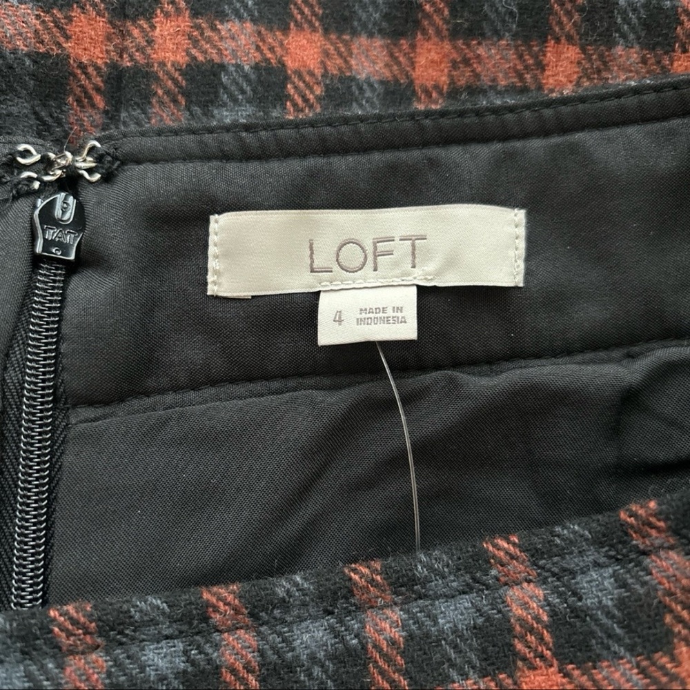 LOFT Plaid Pocket Mini Skirt - Picture 5 of 12